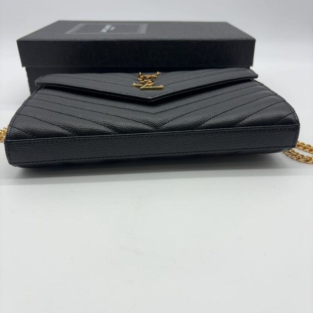 Yves Saint Laurent Cassandre Chain Wallet In Lambskin - Picture 6 of 10